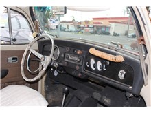 Vehicle Thumb #12