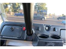 Vehicle Thumb #16