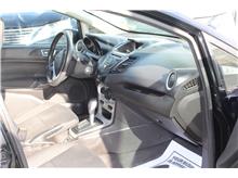 Vehicle Thumb #16