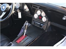 Vehicle Thumb #19