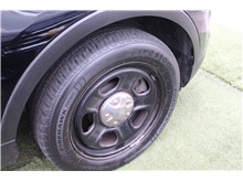 Vehicle Thumb #17