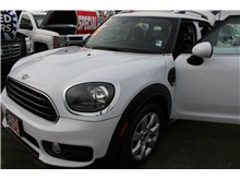 Vehicle Thumb #25