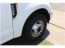 Vehicle Thumb #15