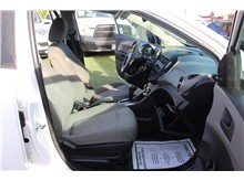 Vehicle Thumb #15