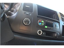 Vehicle Thumb #11