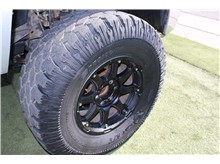 Vehicle Thumb #18