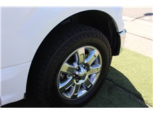Vehicle Thumb #16