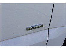 Vehicle Thumb #17