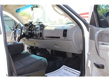 Vehicle Thumb #16