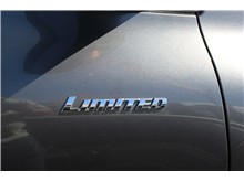 Vehicle Thumb #17