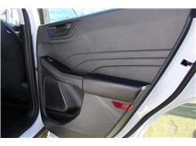 Vehicle Thumb #12