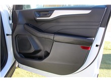 Vehicle Thumb #14