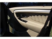 Vehicle Thumb #16