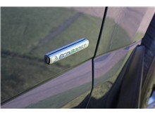 Vehicle Thumb #20