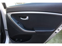 Vehicle Thumb #12