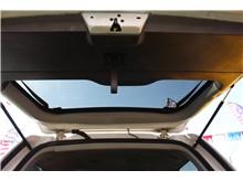 Vehicle Thumb #15