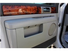 Vehicle Thumb #8