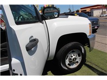 Vehicle Thumb #16