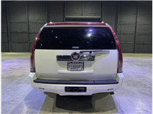 Vehicle Thumb #7