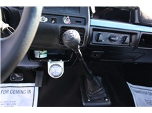 Vehicle Thumb #11