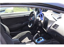 Vehicle Thumb #17