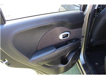 Vehicle Thumb #9