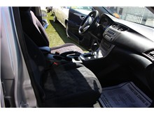 Vehicle Thumb #16