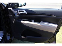 Vehicle Thumb #18
