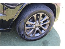 Vehicle Thumb #20