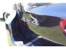 Vehicle Thumb #26