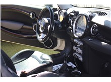 Vehicle Thumb #12