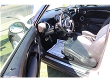 Vehicle Thumb #7