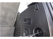 Vehicle Thumb #13