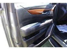 Vehicle Thumb #7