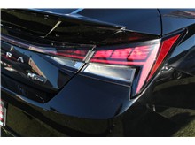 Vehicle Thumb #23