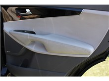 Vehicle Thumb #12