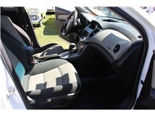 Vehicle Thumb #14