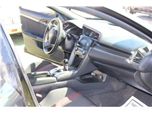 Vehicle Thumb #14