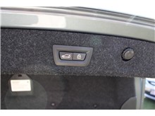 Vehicle Thumb #18