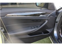 Vehicle Thumb #7