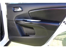 Vehicle Thumb #11