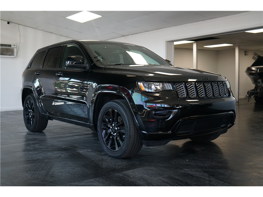 2019 Jeep Grand Cherokee from Auto City