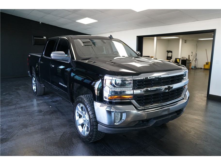 2017 Chevrolet Silverado 1500 LT - Photo 9