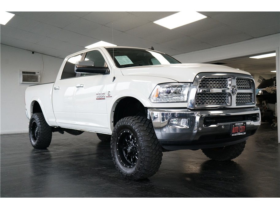 2017 RAM Ram 3500 Pickup Laramie