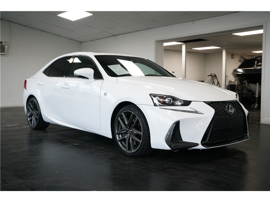 2017 Lexus IS 200t