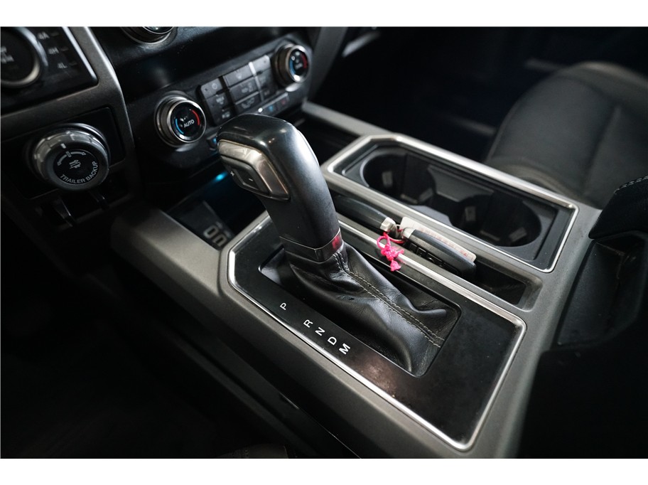 2019 Ford F-150 Raptor - Photo 20