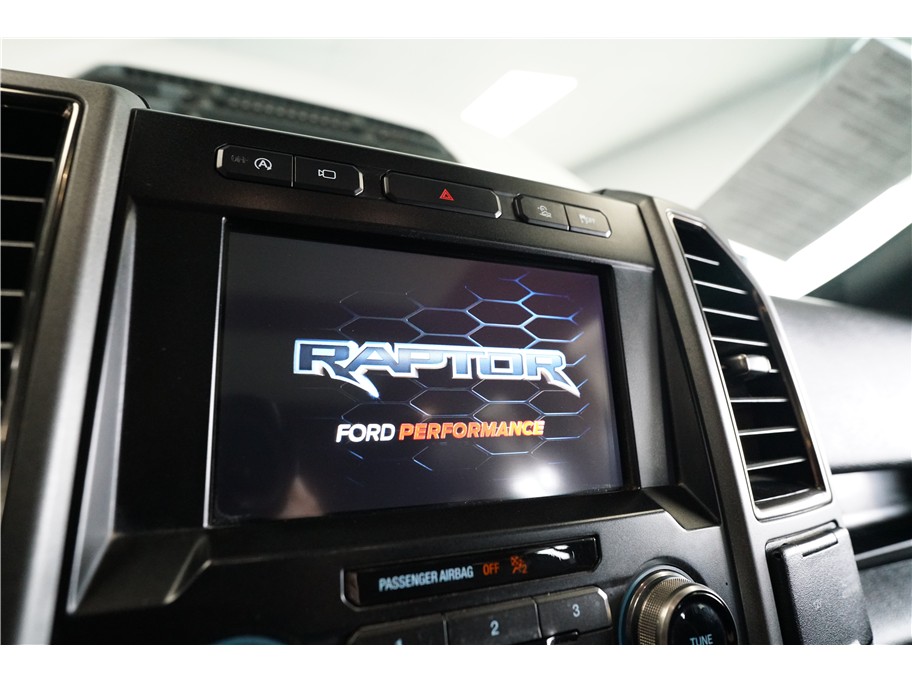 2019 Ford F-150 Raptor - Photo 22