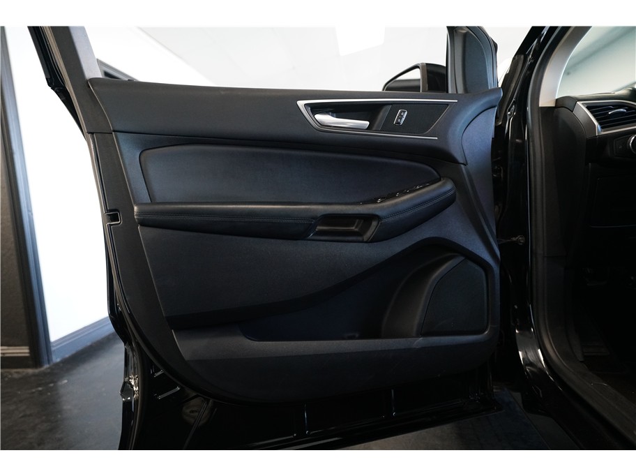 2016 Ford Edge SEL - Photo 15
