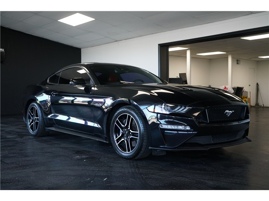 2022 Ford Mustang