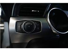Vehicle Thumb #15
